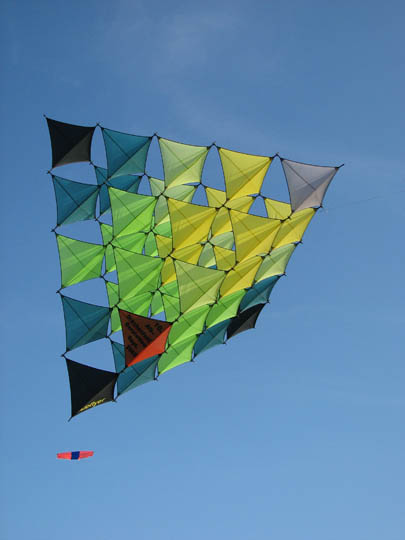 052